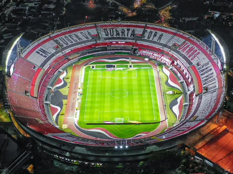 Đo kiểm đèn chiếu sáng sân vận động chuẩn AFC